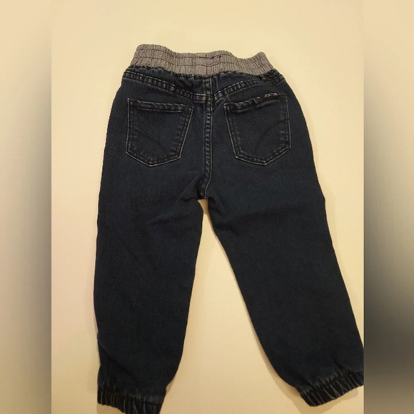 Joe's Toddler Boy 2 Piece Set, Long Sleeve and Jean Joggers in Size 2T - Picture 10 of 10
